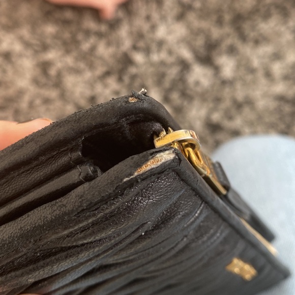 Miu Miu leather continental wallet - Picture 5 of 8